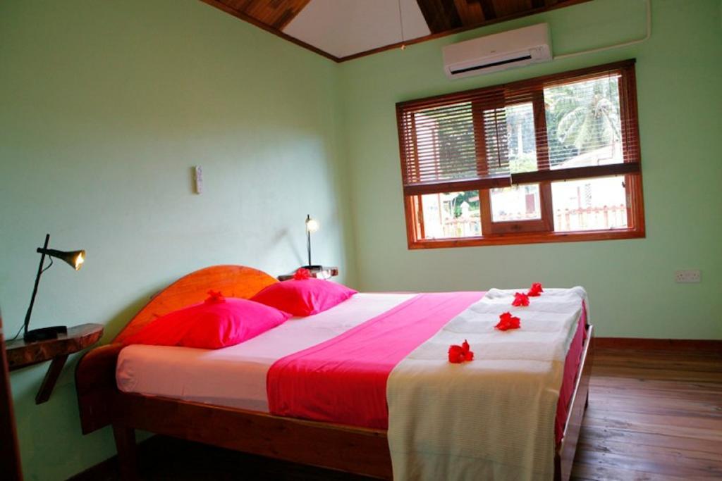 Jms Ventures Guesthouse - Private Pool La Digue Exterior foto